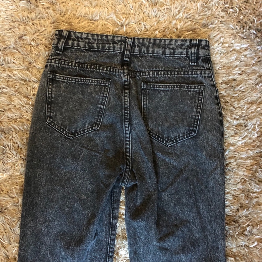 Dark Wash High Rise Ripped Tapered Jeans - Picture 6 of 8